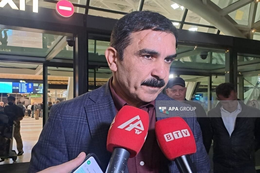 איבאד חוסיינוב שב לאזרבייג'ן לאחר שעוכב בגאורגיה